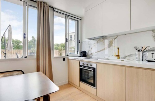 12th Arrondissement Apartment | A Lovely 1-BR/1BA withTerrace - Bois de Vincennes