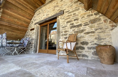 Senaillac-Lauzes House | A luxurious place for two.