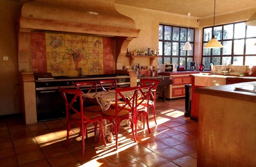 Les 3 Ponts Villa | A luxurious villa in a quiet environment, not overlooked.