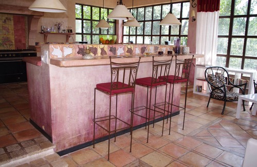 Les 3 Ponts Villa | A luxurious villa in a quiet environment, not overlooked.