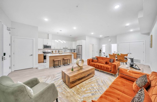 Paterson Apartment | A luxury 2BR aprtments near MetLife stadium and NYC