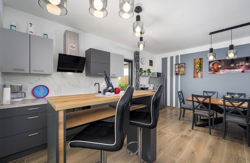 Finida Apartment | A luxury 3 bedroom, 2 storey apartment with garden and whirlpool - Brigitta 4