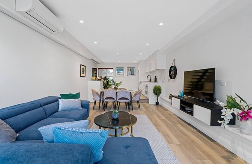 Pyrmont Apartment | A luxury 3 bedrooms hideaway
