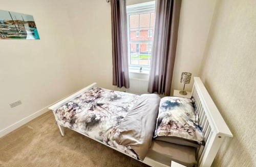 Coed-Y-Paen House | A luxury detached 4 bed home