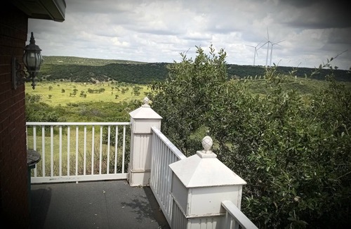 Merkel Villa | A luxury hunting lodge