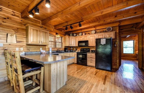Townsend Cabin | A Majestic View III by Jackson Mountain Rentals
