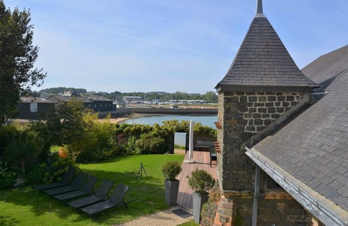 Paimpol Villa | A Mansion on the Beach