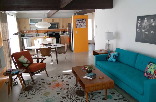 Racquet Club Estates House | A Mid-Century Modern Alexander Home Oasis (Lively Music-Themed Decor).