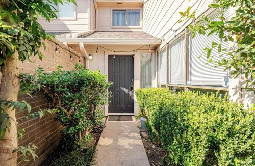 George Bush Park/Eldridge House | A Modern & Cozy Townhome with good vibes