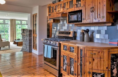 Hurley Other | A Modern Farmhouse Oasis