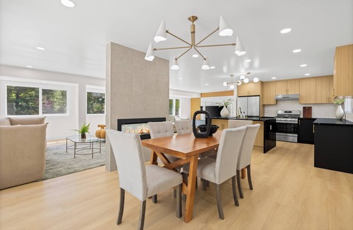 Orinda House | A Modern & Homely 3BR & 2BR