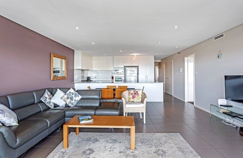 Fingal Bay Apartment | A modern, spacious penthouse with waterviews