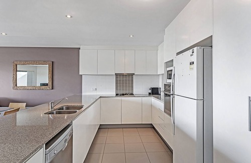 Fingal Bay Apartment | A modern, spacious penthouse with waterviews