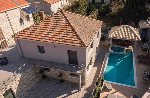 Lapad Villa | A modern vacation house in Dubrovnik with a pool