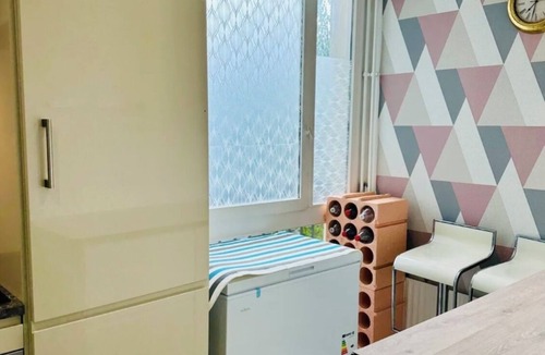 Roissy-en-Brie Apartment | A modern well-designed apartment with elegant touches.