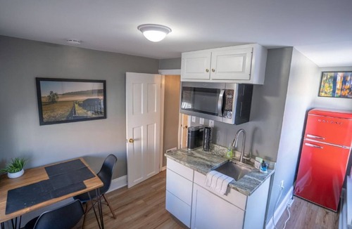 West Chester Apartment | A Moderns Space Downtown