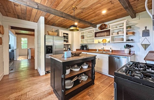 Mirror Lake Cabin | A Mountain Retreat Made for Making Memories | Altitude Adjustment