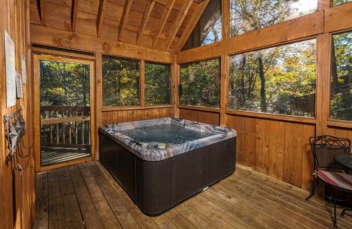Sevierville Villa | A Mountain Surprise