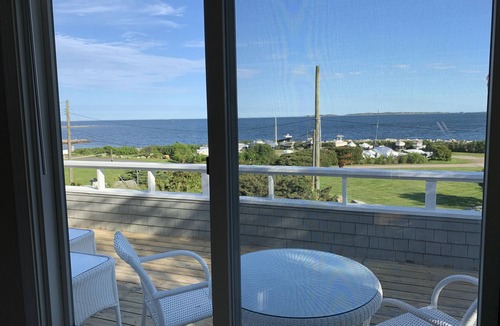 Stonington Cottage | A Mystic vacation to remember