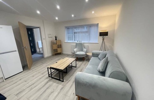 Headington House | A Newly Built 2023 Apartment