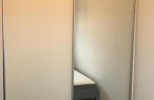 Campbelltown House | A nice new room