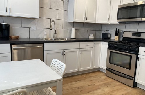 Normal Apartment | A Normal Townhouse 2 Bed 1.5 Bath 1 Mile To ISU