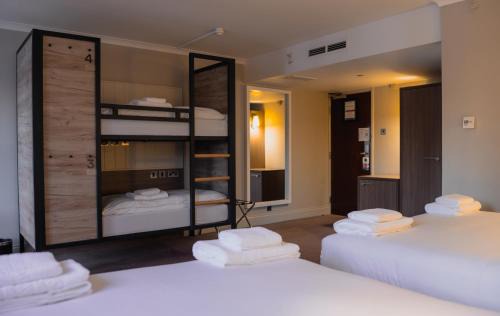 Surrey Docks Hotel | a&o London Docklands Riverside