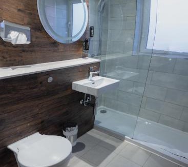 Surrey Docks Hotel | a&o London Docklands Riverside