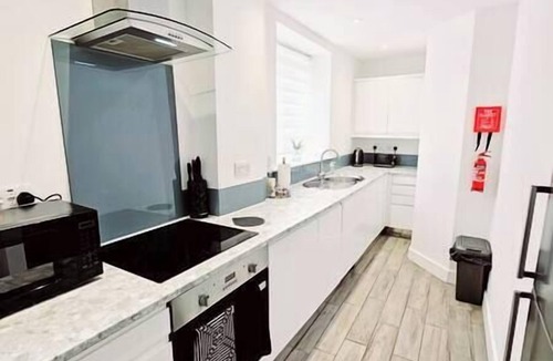 Farnham Apartment | A one bedroom duplex apartment