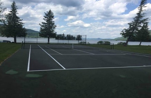 Huletts Landing House | A Paradise Escape at Lake George