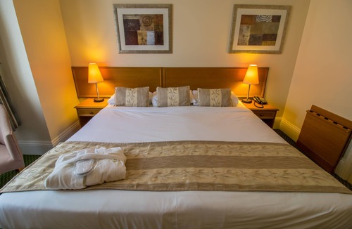 Wolverhampton Hotel | A Park View Hotel