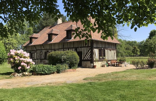 Manneville-la-Raoult Cottage | A pastoral setting within reach of seaside (12-25 kms) - Sleeps 6-8