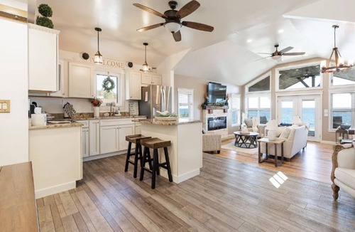Wolcott House | A peaceful getaway awaits at this beautiful guest house located on Lake Ontario