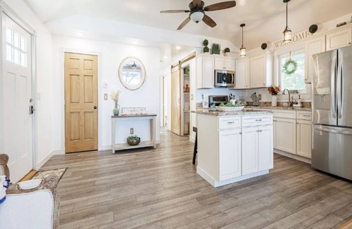 Wolcott House | A peaceful getaway awaits at this beautiful guest house located on Lake Ontario
