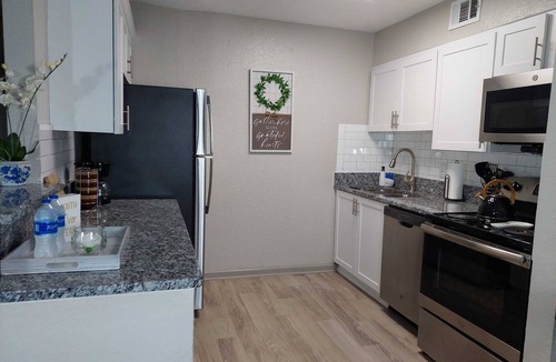 Cumberland Apartment | A peaceful Lake view by The Battery