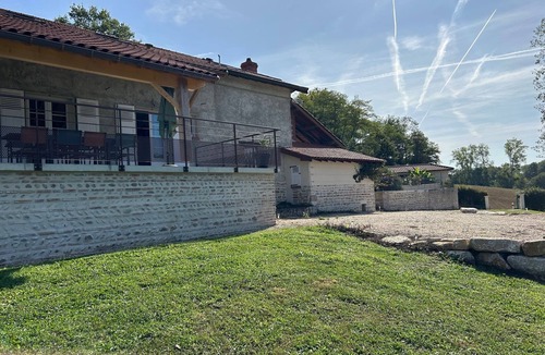 Saint-Remy House | A peaceful stay in Bresse