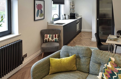 Knaresborough Cottage | A perfect base for couples to explore everything Yorkshire has to offer.