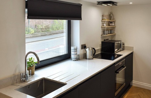 Knaresborough Cottage | A perfect base for couples to explore everything Yorkshire has to offer.