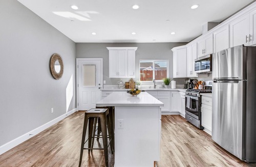 Norwalk House | A Perfect Brand New Family Home Close to DisneyLand - Norwalk