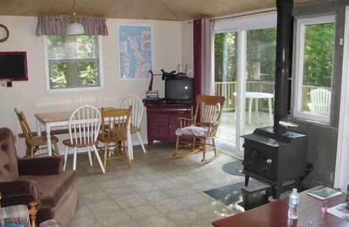 Colpoys Bay Cottage | A perfect place to relax and unwind!