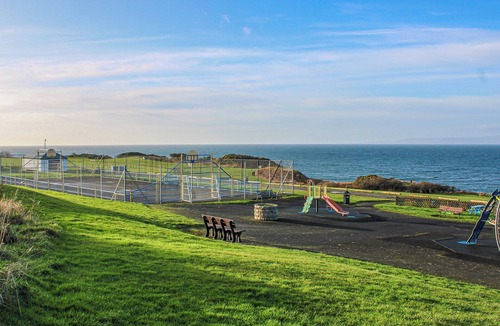 Dunure Cottage | A perfect coastal getaway.