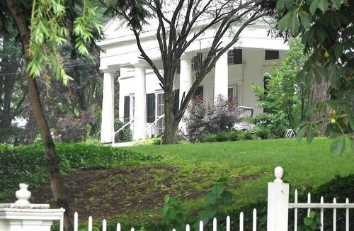 Lewiston House | A Perfect Corner of the World Historic Mansion Overlooking Niagara Gorge
