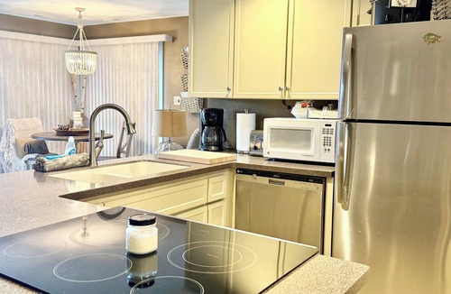 Smith Mountain Lake Condo | A Perfect Escape