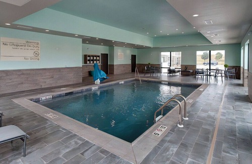 Wichita House | A Perfect Intimate Retreat w/ a Touch of Luxury