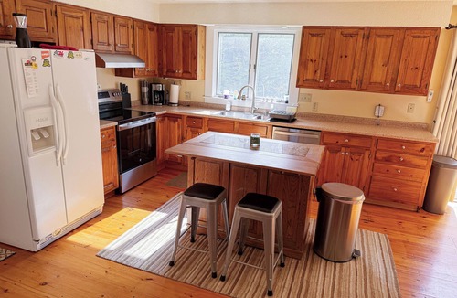 Stratton House | A Perfect Stratton Getaway — Between Stratton & Mount Snow!