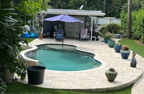 Astor Apartment | A Pierson Studio Home by the River