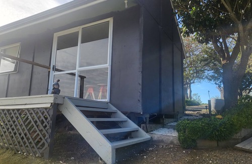 Rotowaro Cottage | A Place in the Country