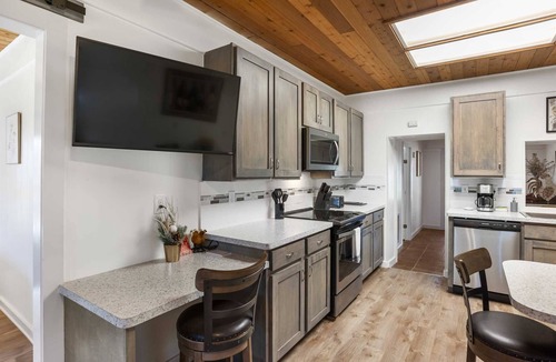 Bandera House | A Place on Pecan in Bandera