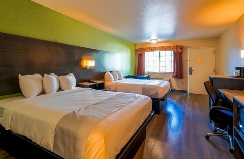 Sweet Home Hotel | A Place You'll Surely Enjoy! With Outdoor Pool Access, Free Parking!