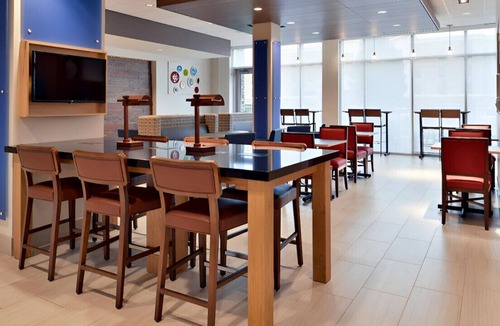 Marshalltown House | A Pleasant and Memorable Staycation for Groups